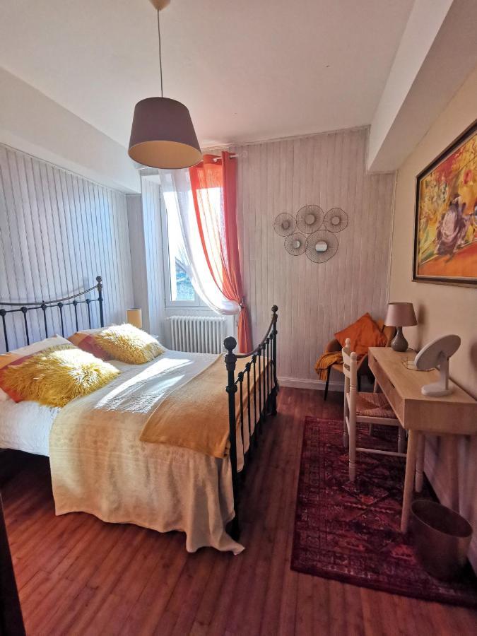קונפלואנס 'Quelle Belle Vue' Chambre D'Hote מראה חיצוני תמונה