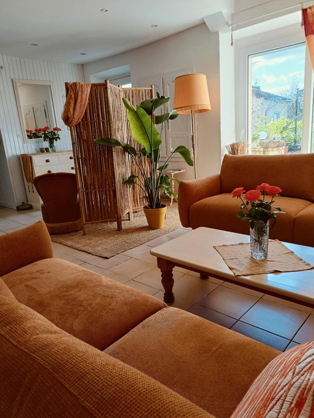 קונפלואנס 'Quelle Belle Vue' Chambre D'Hote מראה חיצוני תמונה